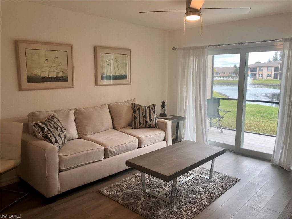 16881 Davis RD # 214, FORT MYERS FL 33908-12