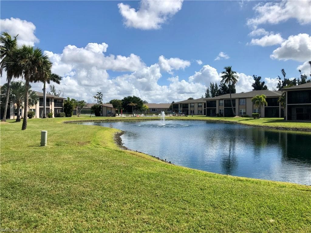 16881 Davis RD # 214, FORT MYERS FL 33908-36