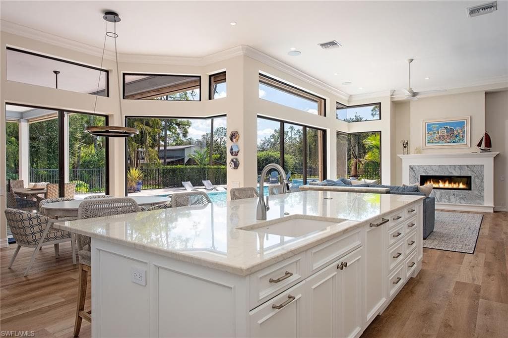 6920 Daniels RD, NAPLES FL 34109-5