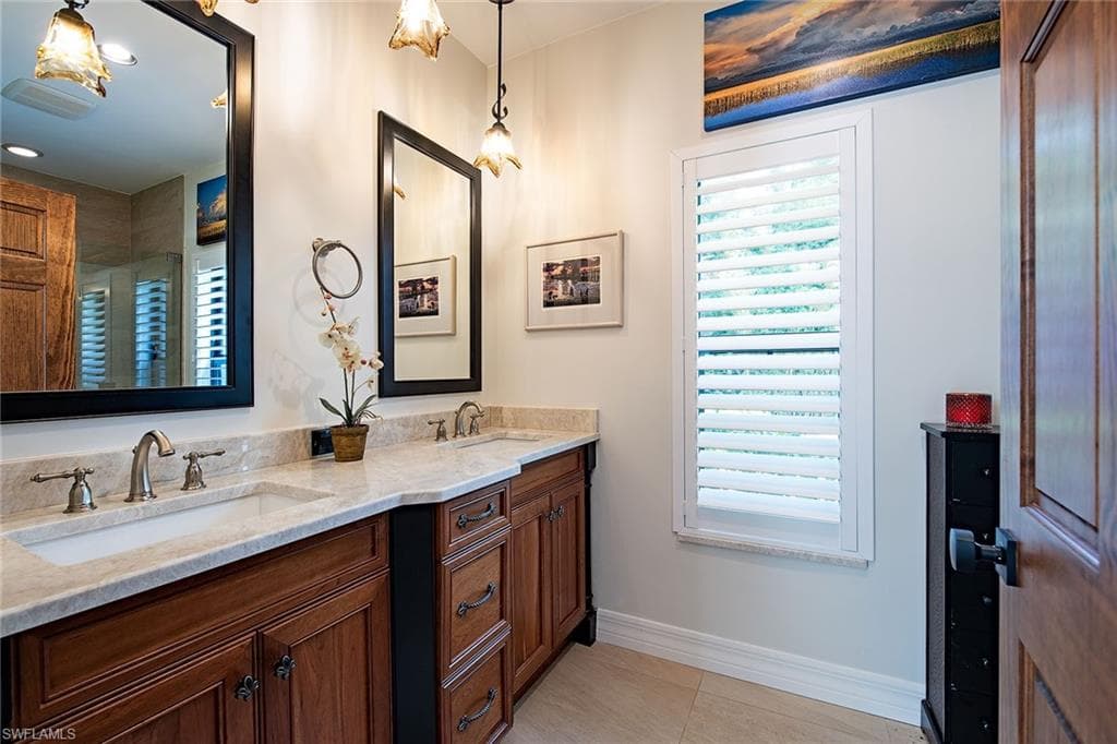 6920 Daniels RD, NAPLES FL 34109-16