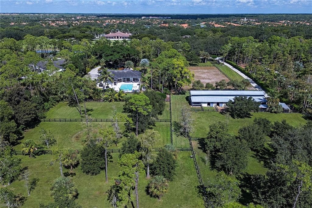 6920 Daniels RD, NAPLES FL 34109-23