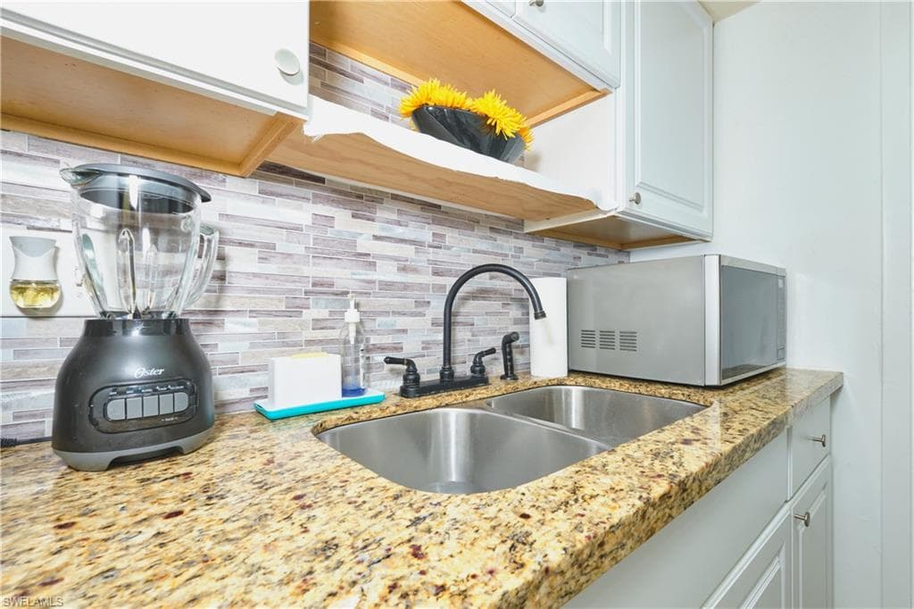 2366 E Mall DR # 519, FORT MYERS FL 33901-12