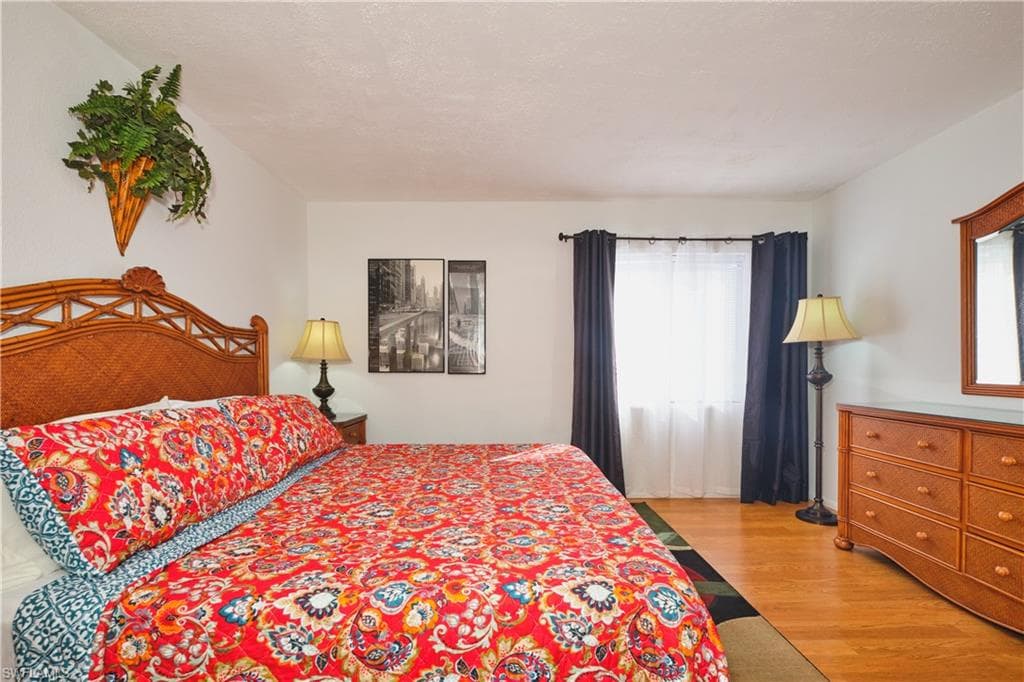 2366 E Mall DR # 519, FORT MYERS FL 33901-32