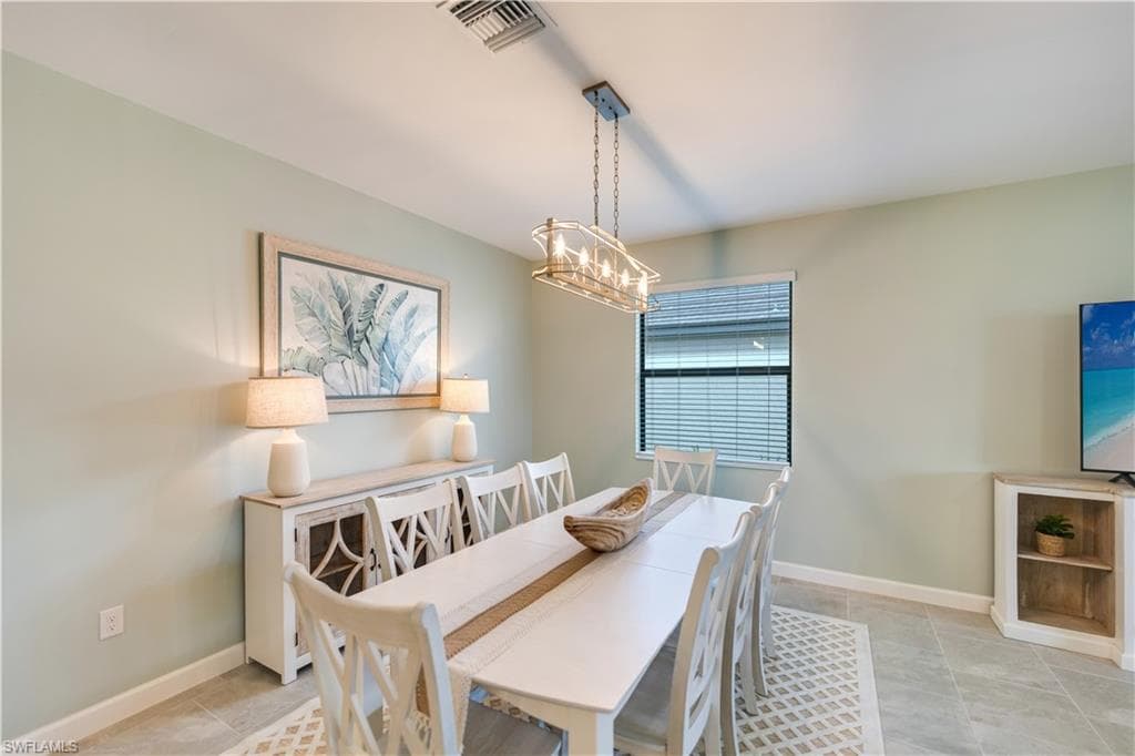 18546 Ives DR, ESTERO FL 33928-10