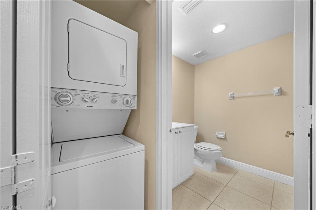 4110 Castilla CIR # 205, FORT MYERS FL 33916-14