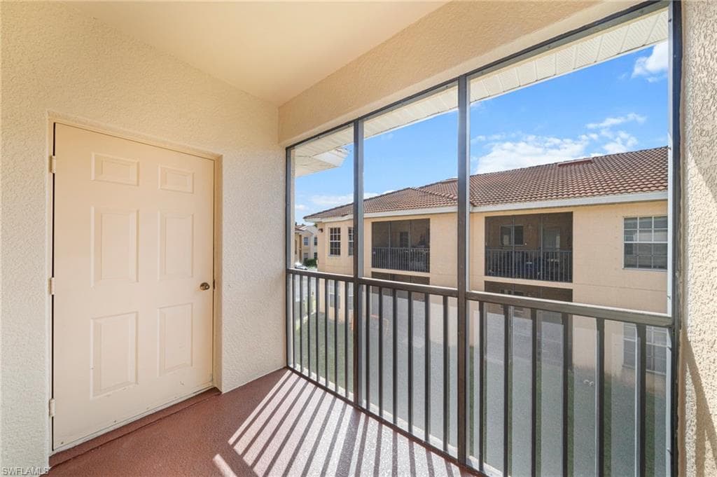 4172 Castilla CIR # 102, FORT MYERS FL 33916-15