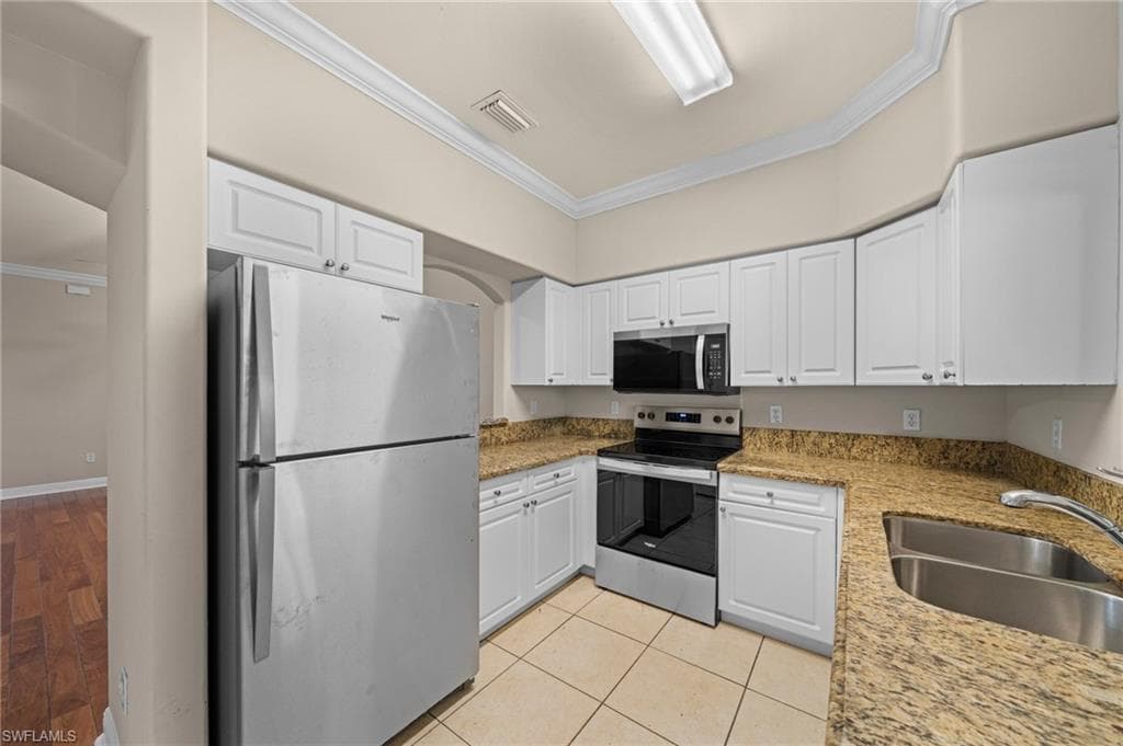4160 Castilla CIR # 106, FORT MYERS FL 33916-7