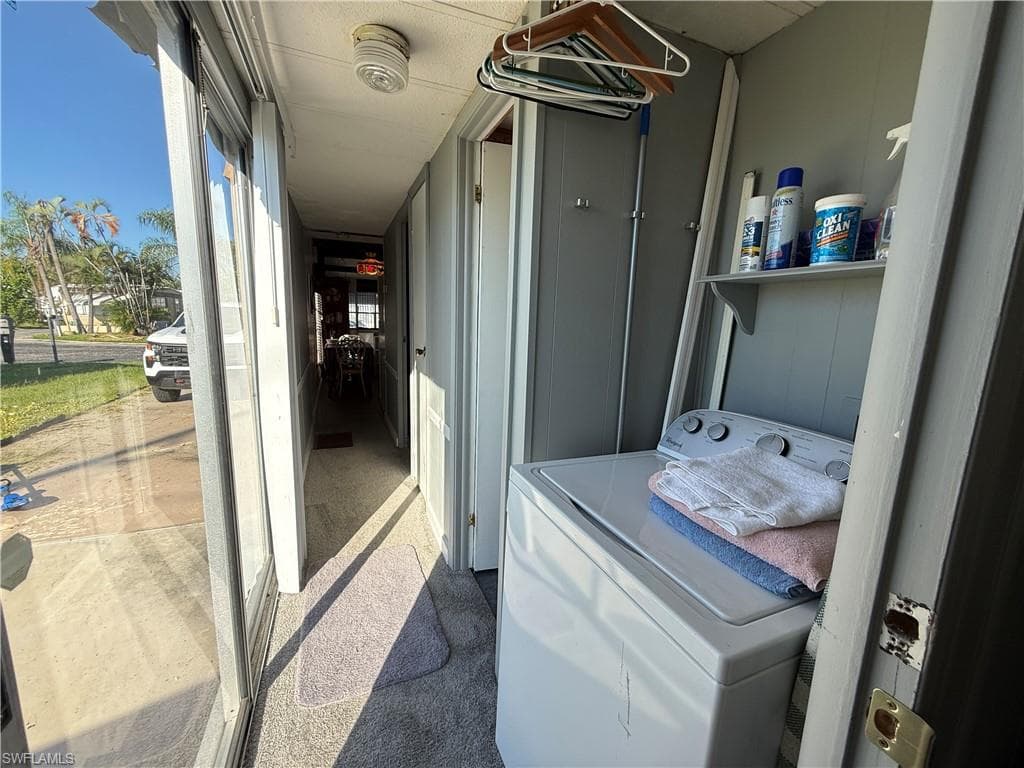 16211 Cynthia CT, FORT MYERS FL 33908-8