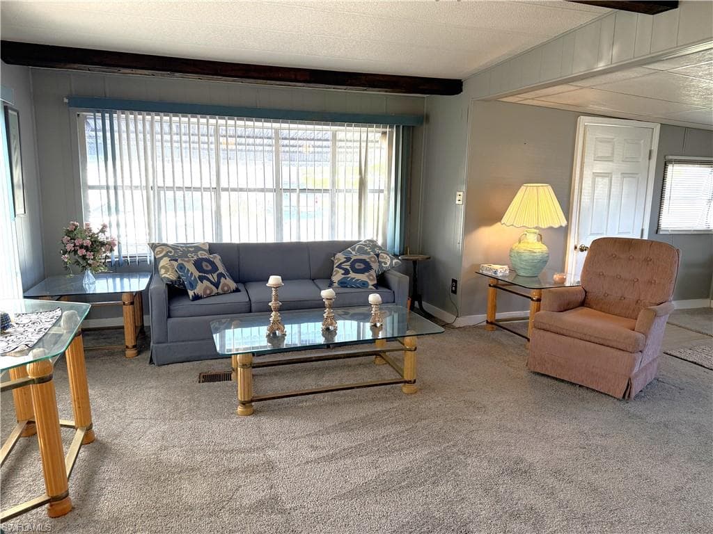 16211 Cynthia CT, FORT MYERS FL 33908-3