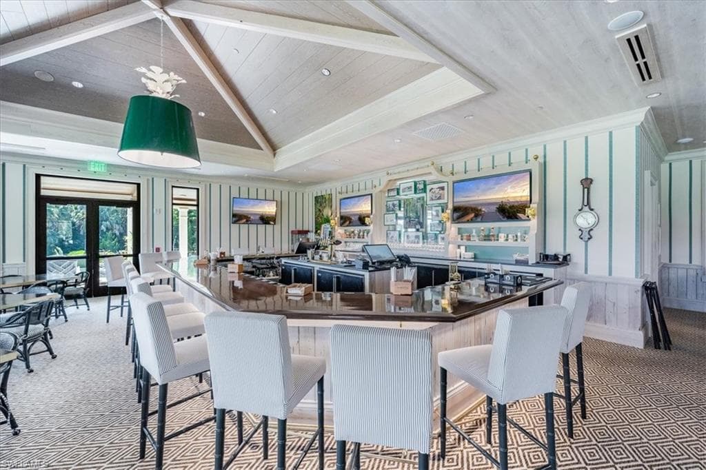 102 Clubhouse DR # 176, NAPLES FL 34105-27