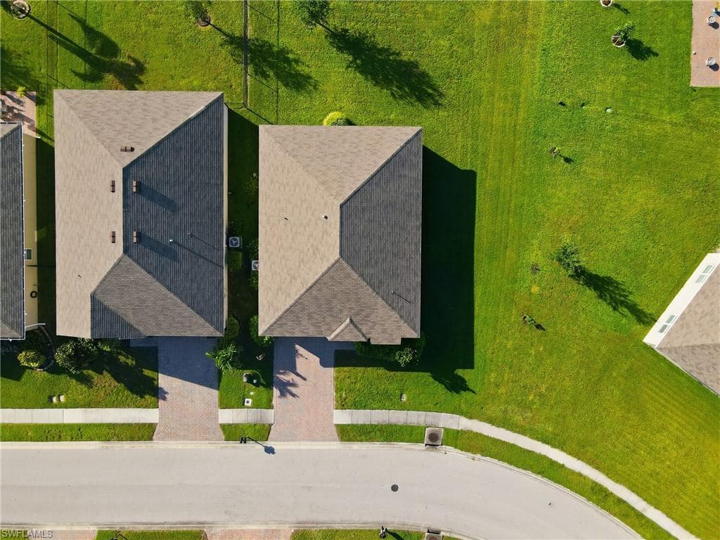 10501 Crossback LN, LEHIGH ACRES FL 33936-21