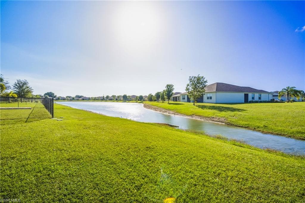 10501 Crossback LN, LEHIGH ACRES FL 33936-1