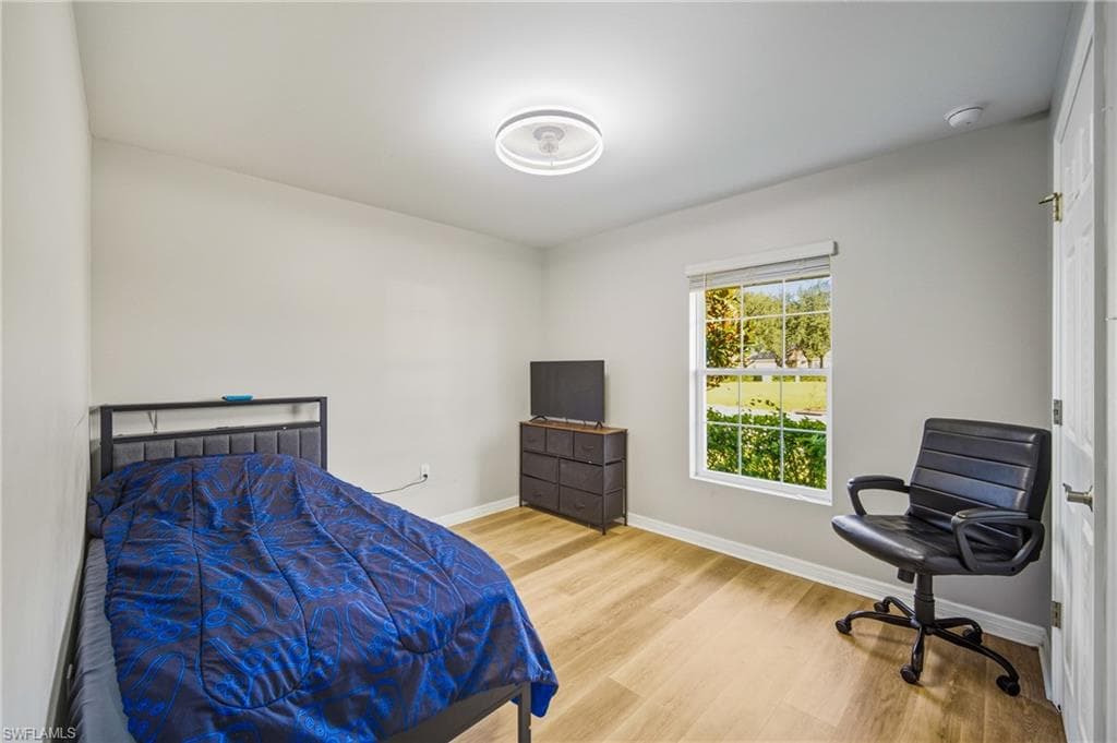 10501 Crossback LN, LEHIGH ACRES FL 33936-7