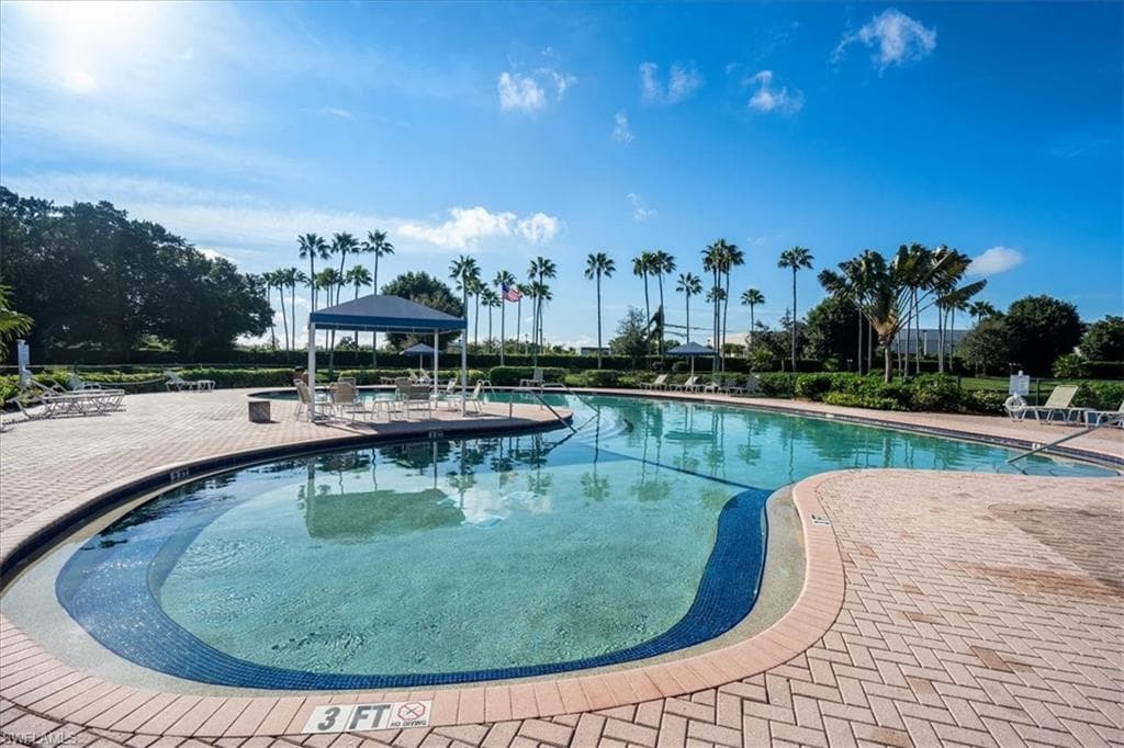 6533 Ilex CIR, NAPLES FL 34109-27