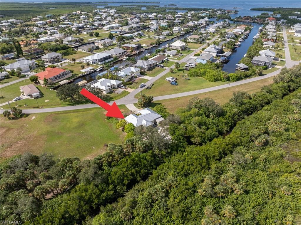 24362 Yacht Club BLVD, PUNTA GORDA FL 33955-1
