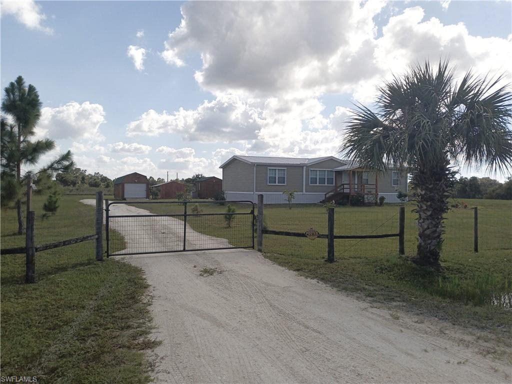 15582 316TH ST NW, OKEECHOBEE FL 34972-2