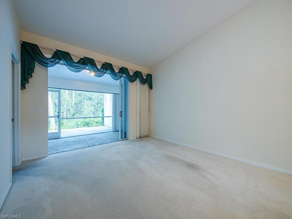 8093 San Vista CIR # 2L, NAPLES FL 34109-5