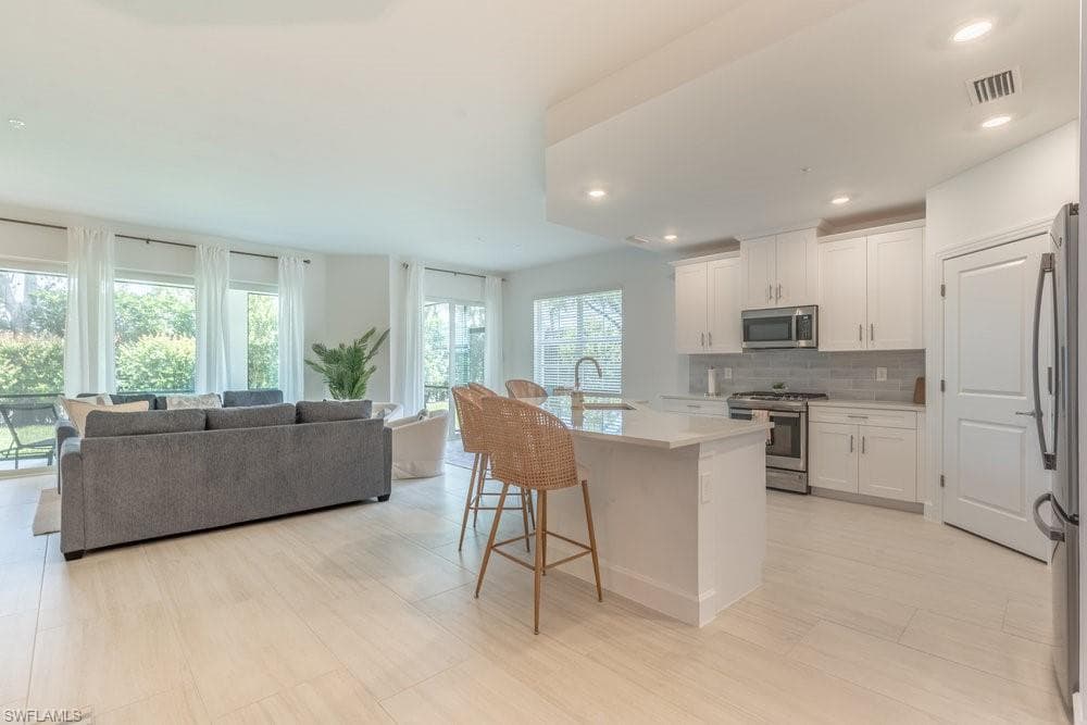 16903 Fairgrove WAY 102-3