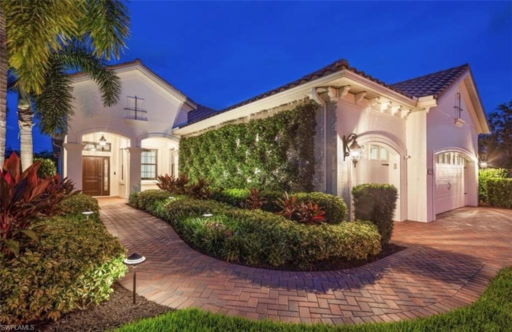 21271 Estero Palm WAY, ESTERO FL 33928-1