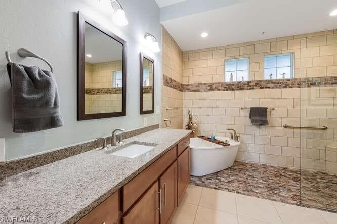 21450 Strada Nuova CIR # A307, ESTERO FL 33928-5