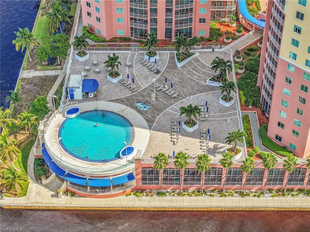 2743 1st ST # 1006, FORT MYERS FL 33916-2