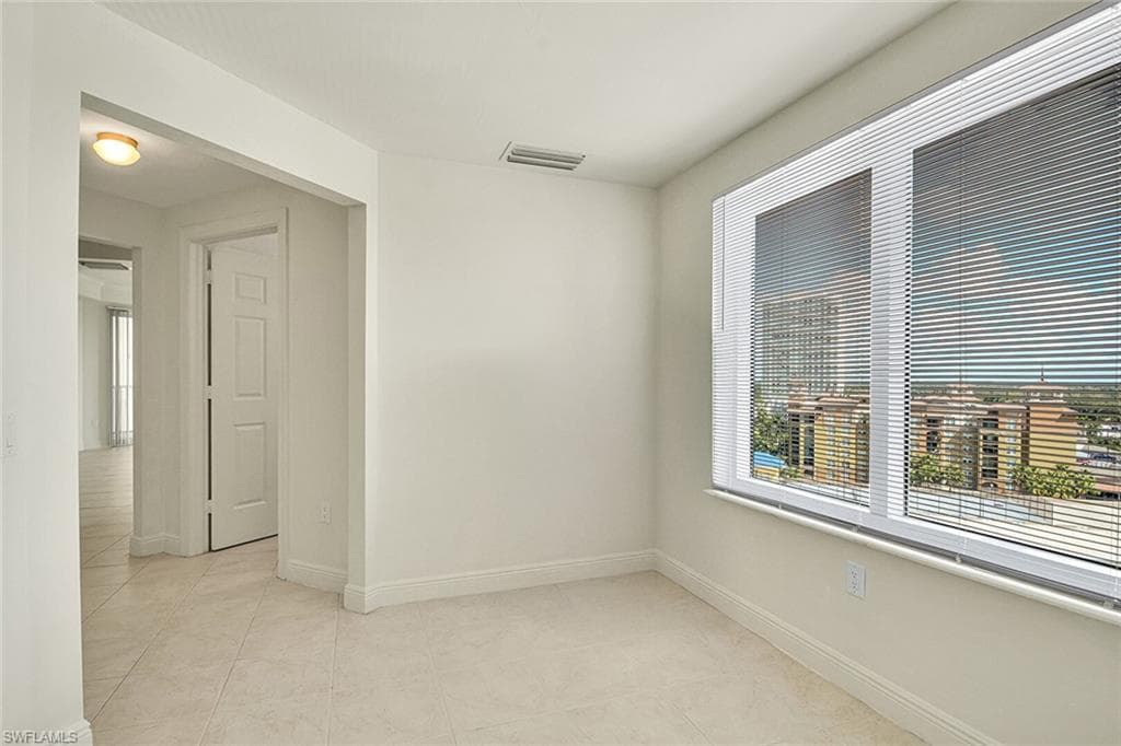 2743 1st ST # 1006, FORT MYERS FL 33916-14