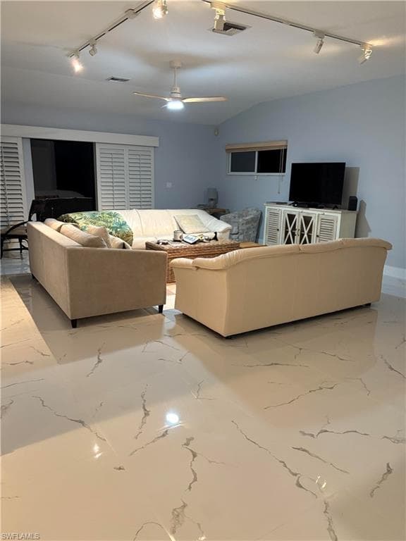 1025 Moon Lake DR, NAPLES FL 34104-3