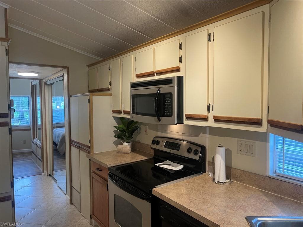 159 Cheetah DR # 159, NAPLES FL 34114-16