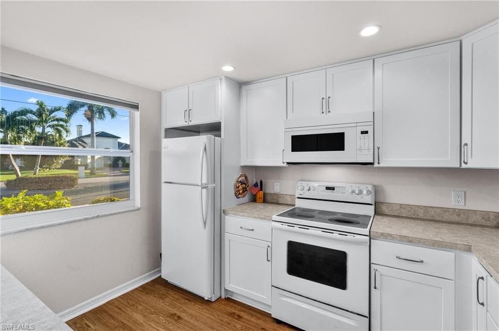 1661 Edith Esplanade # 102, CAPE CORAL FL 33904-7