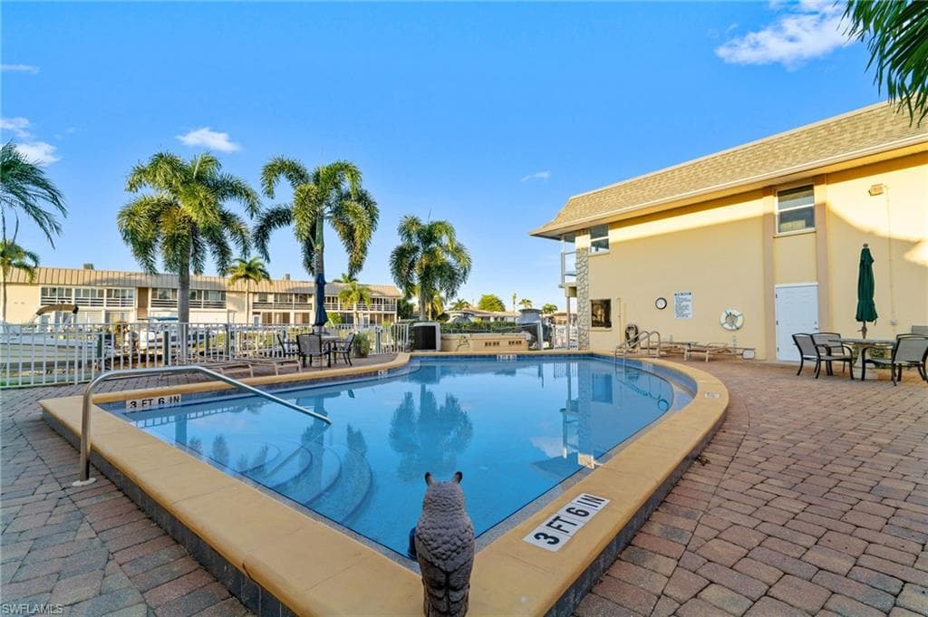 1661 Edith Esplanade # 102, CAPE CORAL FL 33904-20