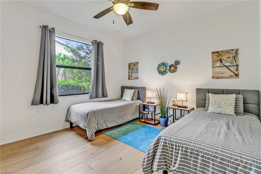 3295 Tahoe CT, NAPLES FL 34119-9