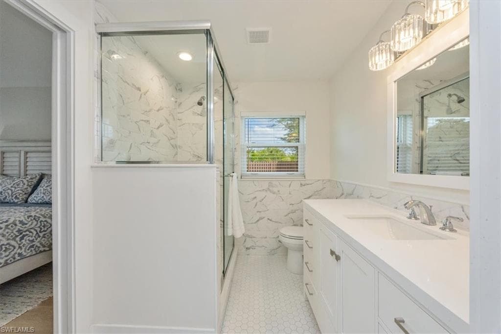 3560 Corana WAY, NAPLES FL 34105-14