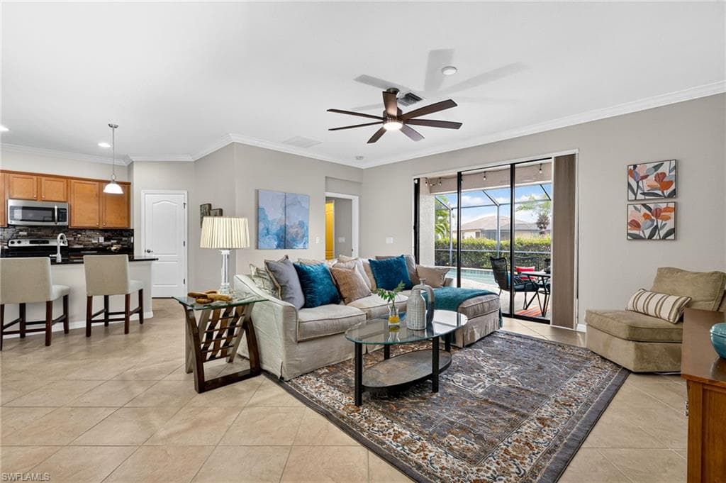2727 Via Piazza LOOP, FORT MYERS FL 33905-8