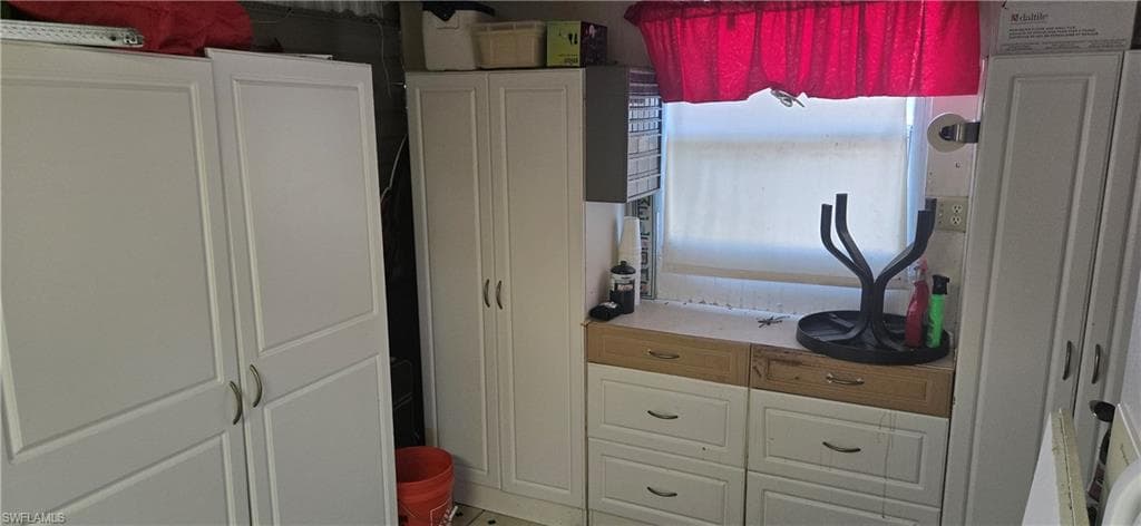 21 Nicklaus BLVD, NORTH FORT MYERS FL 33903-19