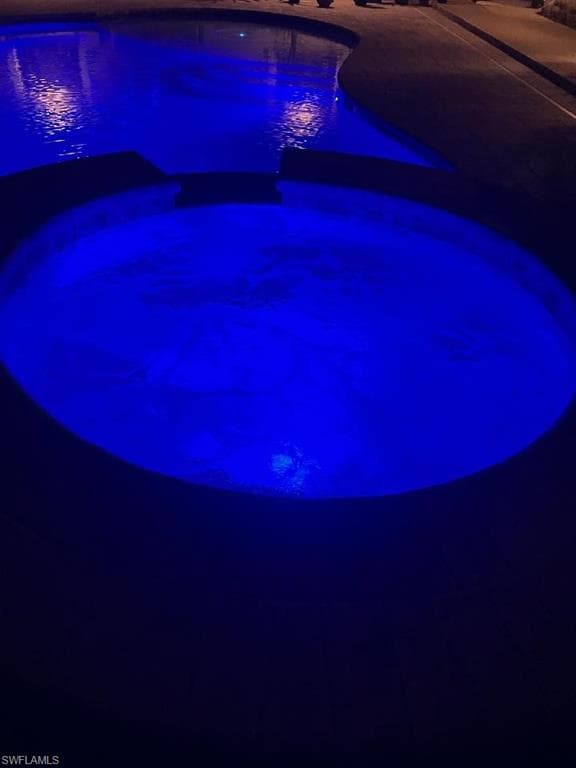 15711 Anderson LN, FORT MYERS FL 33912-46