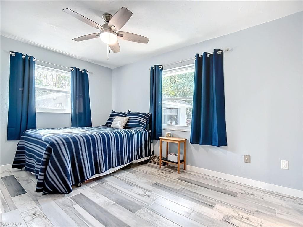 15711 Anderson LN, FORT MYERS FL 33912-15