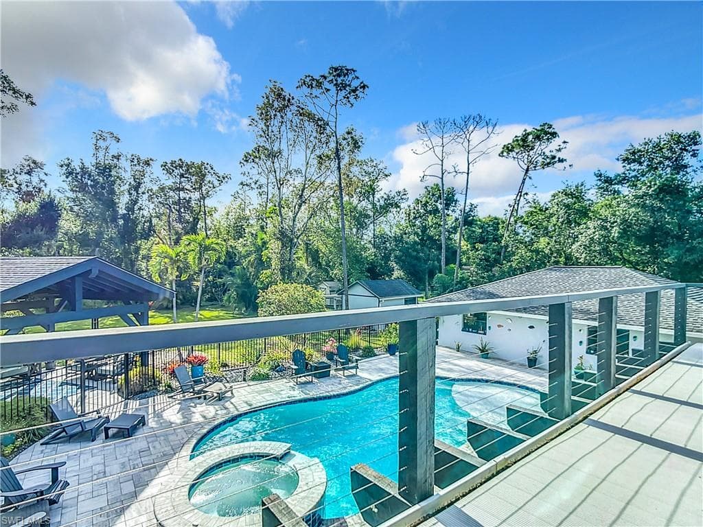 15711 Anderson LN, FORT MYERS FL 33912-33