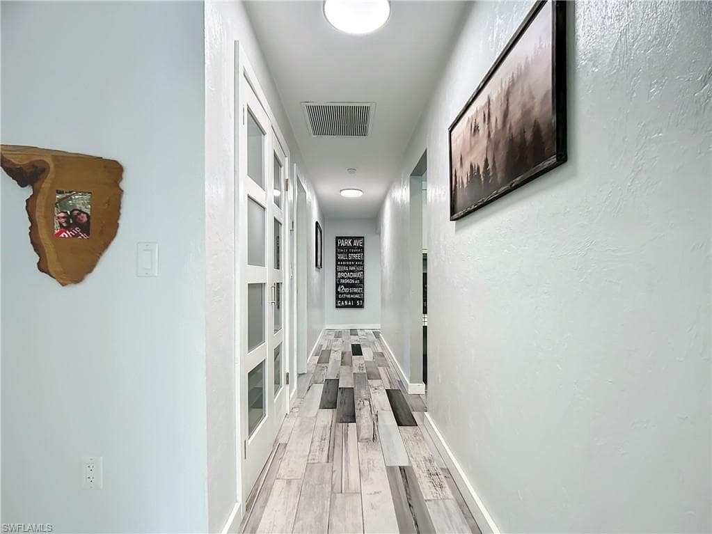 15711 Anderson LN, FORT MYERS FL 33912-17