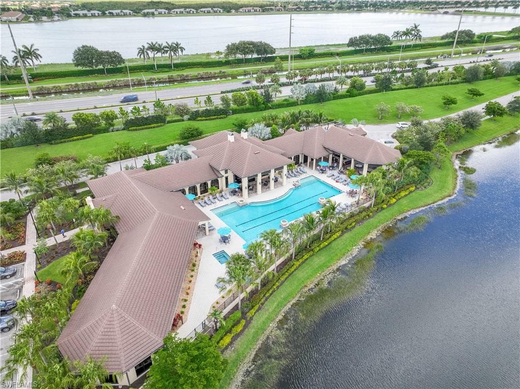 2098 Antigua LN, NAPLES FL 34120-36