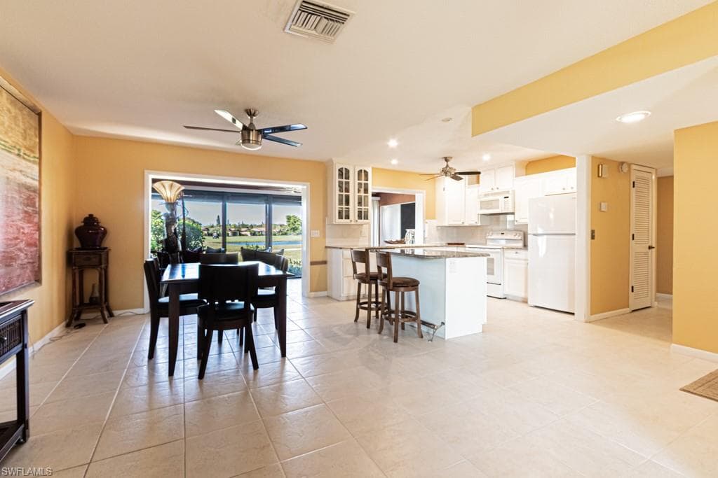 3375 Boca Ciega DR, NAPLES FL 34112-12