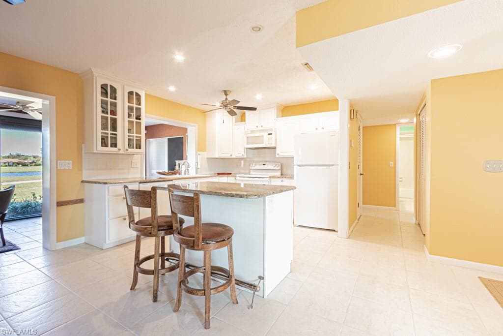 3375 Boca Ciega DR, NAPLES FL 34112-3