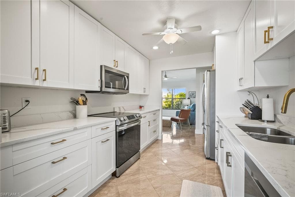 20640 Porthole CT, ESTERO FL 33928-12