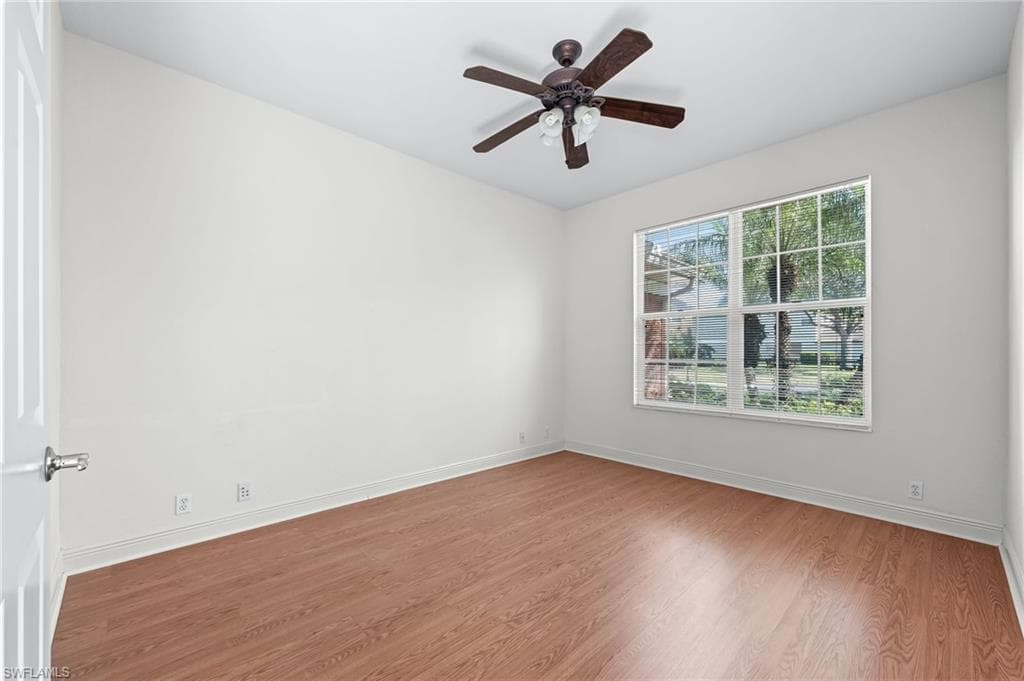 20171 Eagle Glen WAY, ESTERO FL 33928-16