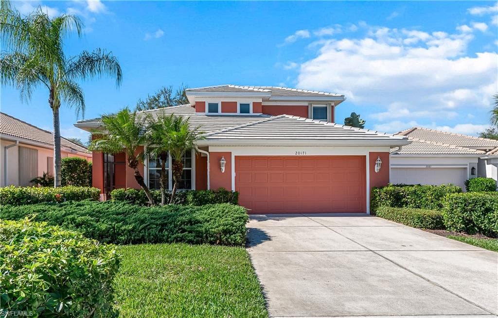 20171 Eagle Glen WAY, ESTERO FL 33928-2