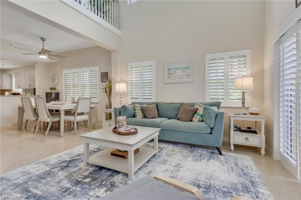 4500 Botanical Place CIR # 101, NAPLES FL 34112-6