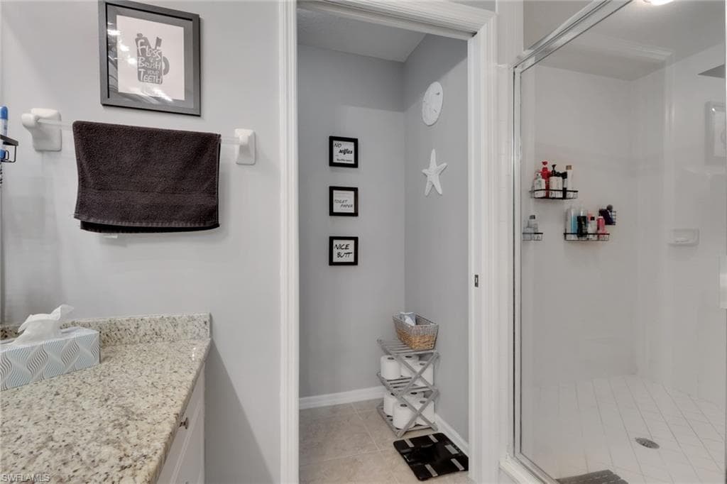 4500 Botanical Place CIR # 101, NAPLES FL 34112-18