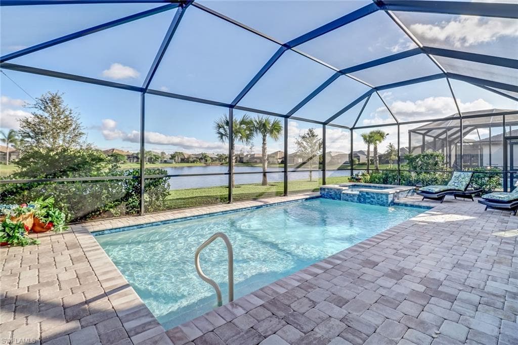 7567 Winding Cypress DR, NAPLES FL 34114-21