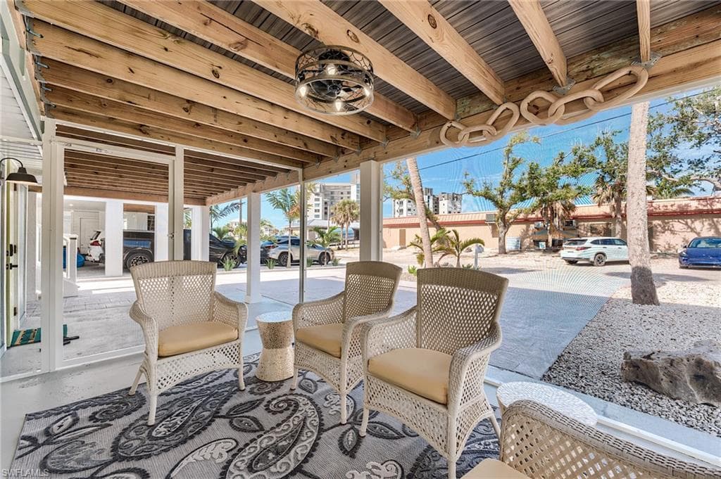 114 Lovers LN, FORT MYERS BEACH FL 33931-16