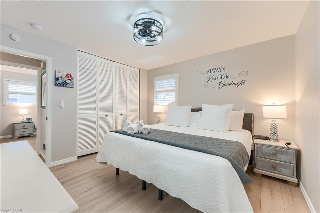 114 Lovers LN, FORT MYERS BEACH FL 33931-31