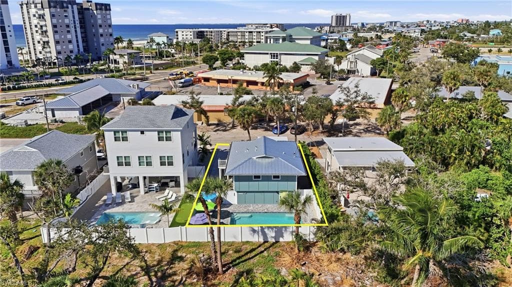 114 Lovers LN, FORT MYERS BEACH FL 33931-40